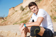 Load image into Gallery viewer, BRACOO KE60 Knee Airy Sleeve Breathable & Stabilizer w/ Ergo Cushion Pad (*patented)