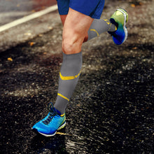 Load image into Gallery viewer, BRACOO LS72 Shielder Compression Socks Graduated Compression (Gray/Yellow)
