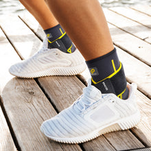Load image into Gallery viewer, NEW ! ! &lt;br/&gt;FS60 Ankle Airy Sleeve Breathable &amp; 4-way stretch with Wrap (Pair)
