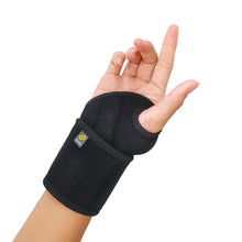 Load image into Gallery viewer, BRACOO WS11 Wrist Fulcrum Wrap Easyfit with Splint
